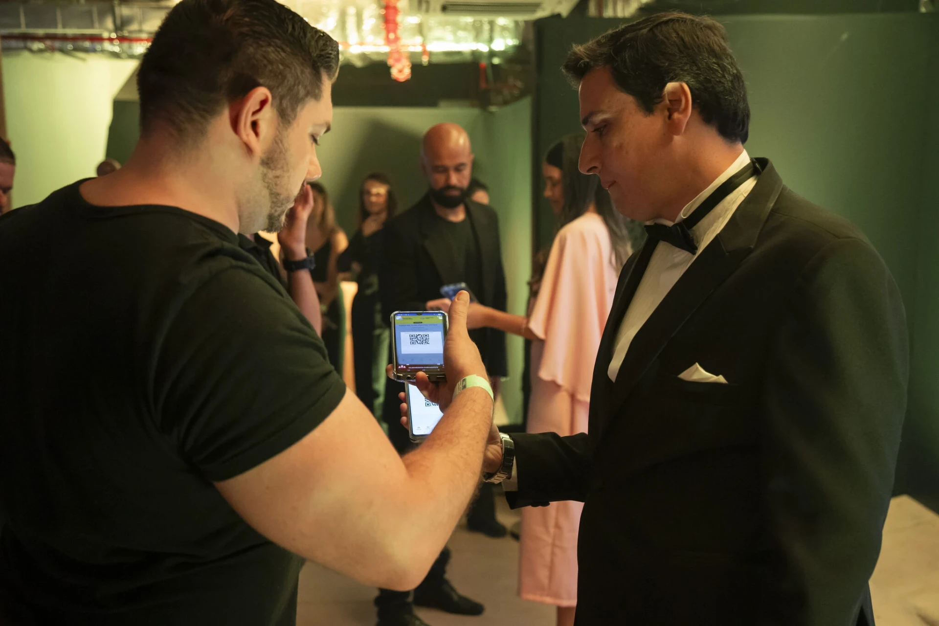 VIP guest QR-code check-in at the Mercado Libre Awards 2026